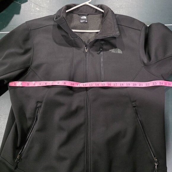 The North Face Men’s Apex Risor Jacket In TNF Black - Picture 9 of 10